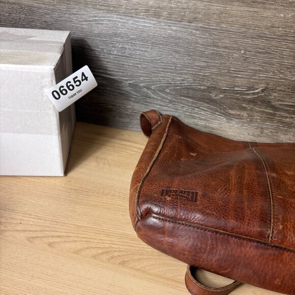 Duluth Trading Brown Pebbled Leather Saddle Sling Shoulder Bag Purse - Picture 15 of 15